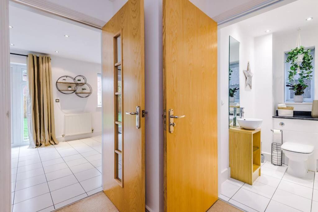 Luxurious Cosy 4Br Home Cheshire Saughall 외부 사진