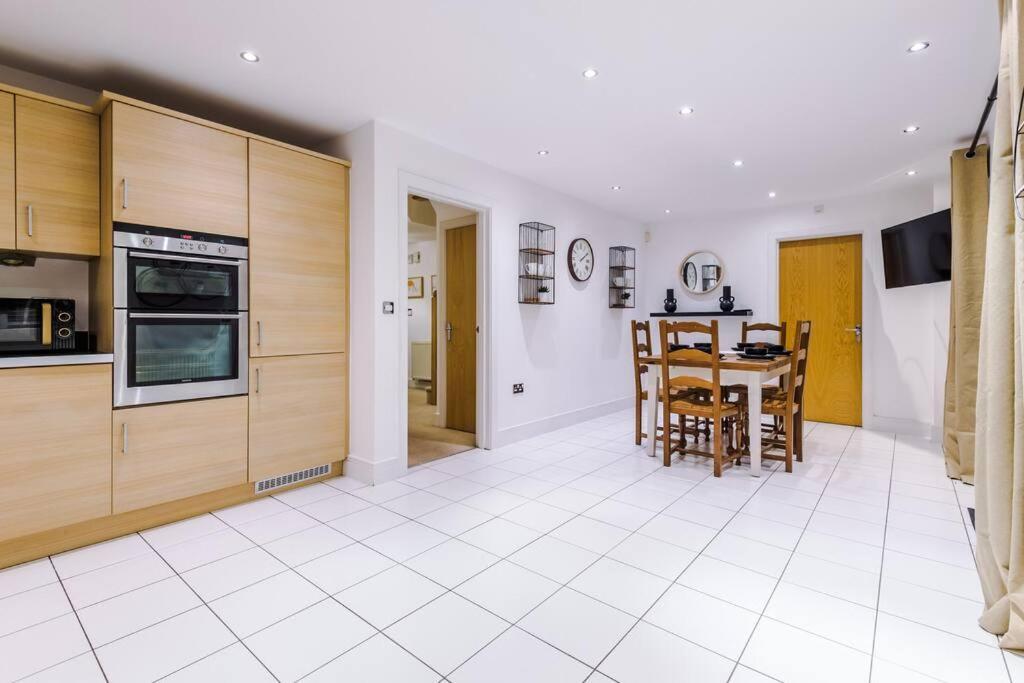 Luxurious Cosy 4Br Home Cheshire Saughall 외부 사진