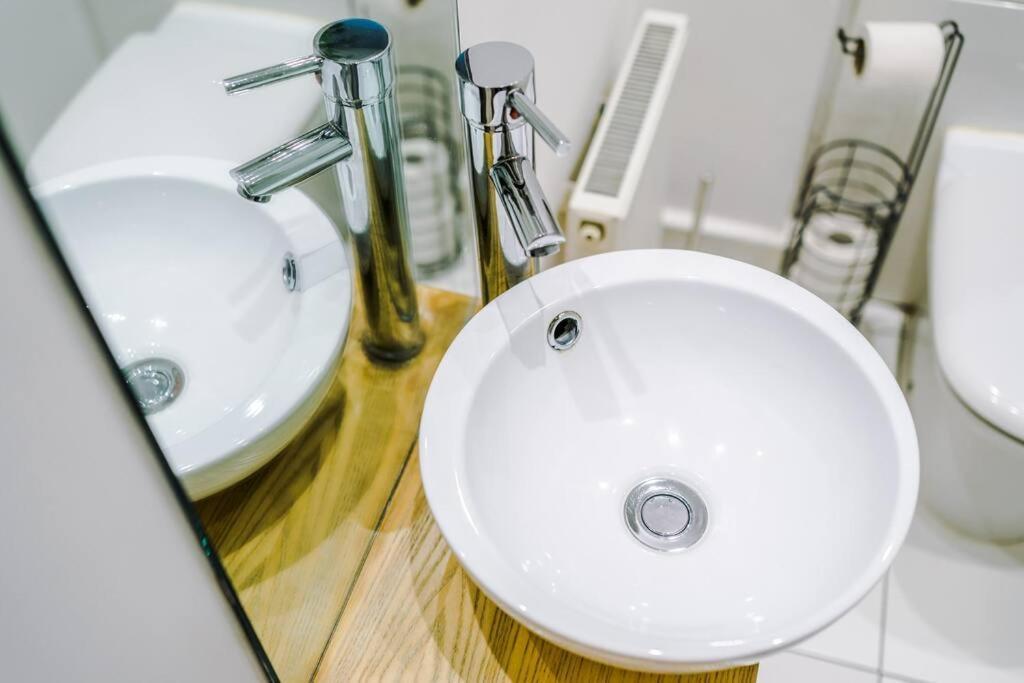 Luxurious Cosy 4Br Home Cheshire Saughall 외부 사진